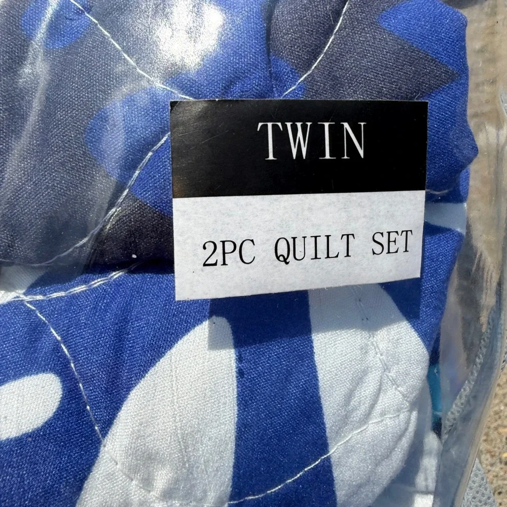 Spirit Linen Home Twin Quilt Set Blue Under the Sea Octopus Whale 2pc Nautical